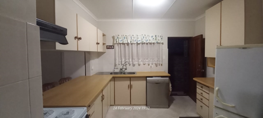 3 Bedroom Property for Sale in Deoville Park Western Cape